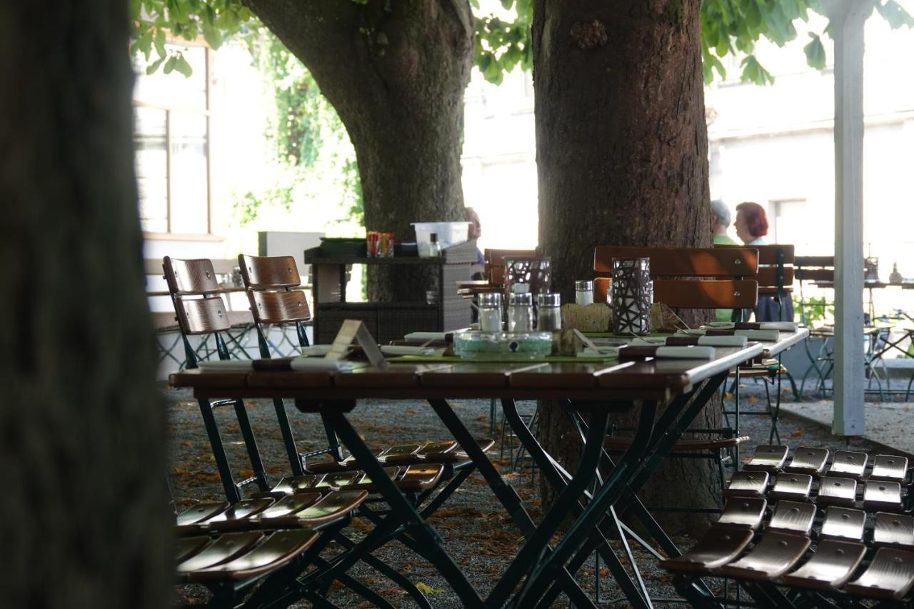 Landgasthof Hirschen Hohenems Bagian luar foto