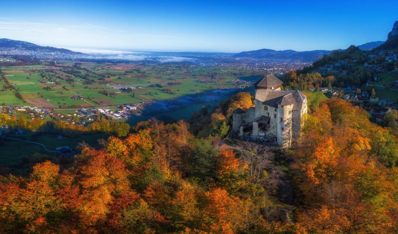 Landgasthof Hirschen Hohenems Bagian luar foto