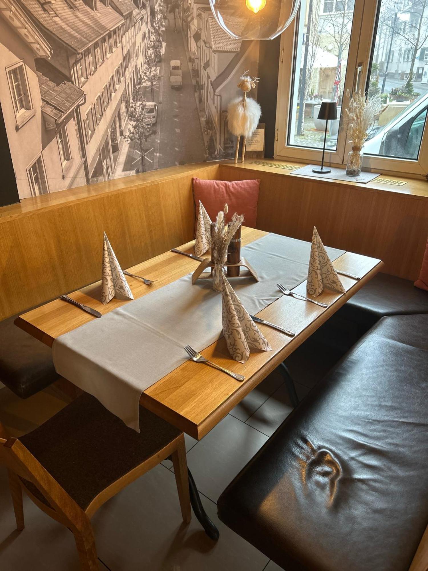 Landgasthof Hirschen Hohenems Bagian luar foto